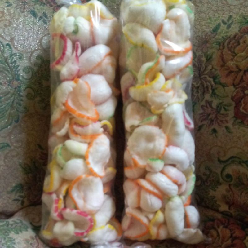 

Kerupukgorengpasir/kerupukbibiran/Kerupukbawang/kerupukrengdi