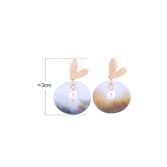 LRC Anting Tusuk Fashion Pearl Shell Earrings S925 Sterling Silver Heart-shaped Shell Pearl Earrings