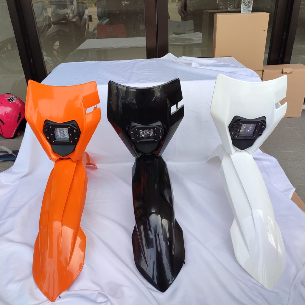 SPAKBOR DAN LAMPU KTM 250/SLEBOR DAN BATOK LAMPU KTM 250/KEDOK LAMPU DEPAN KTM LED