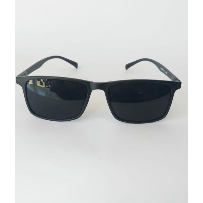 KACAMATA GAYA HITAM /PRIA -WANITA/KOTAK