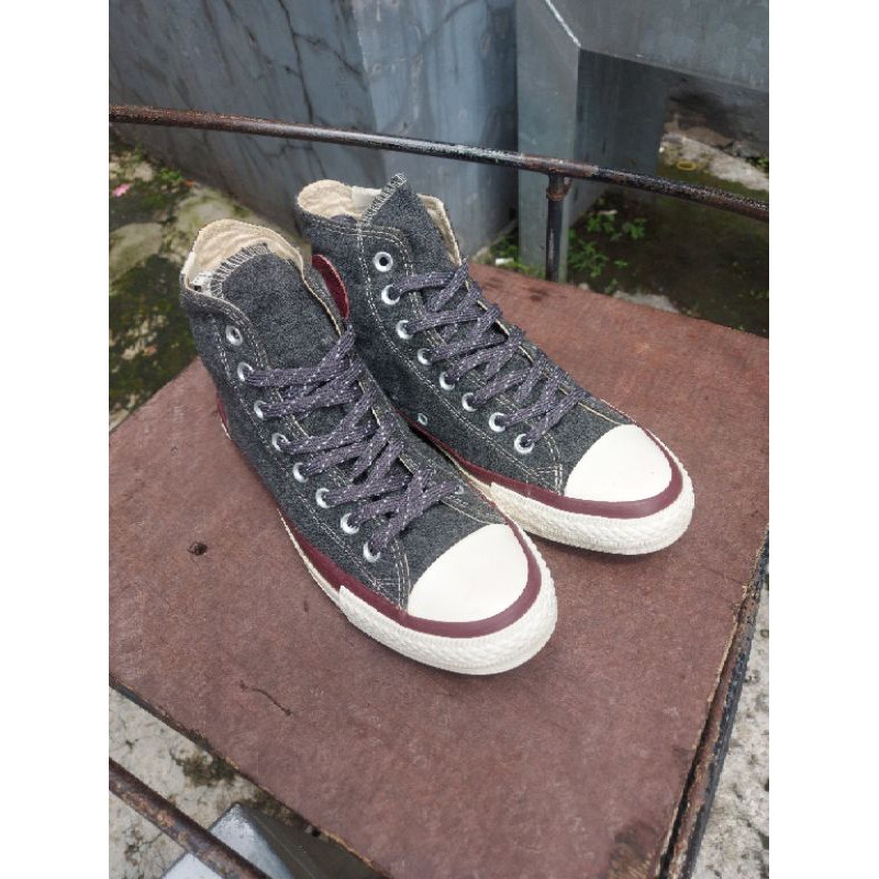 grey wool converse