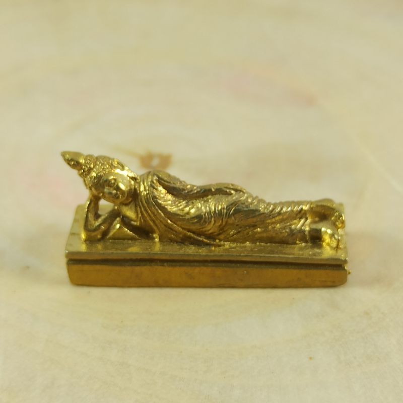 PATUNG BUDDHA PARINIBBANA KUNINGAN MINI