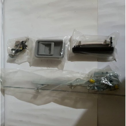 KUNCI CABIN SK200-6 / KUNCI CABIN SK200-8 YN51C01095F1 LOCK ASSY