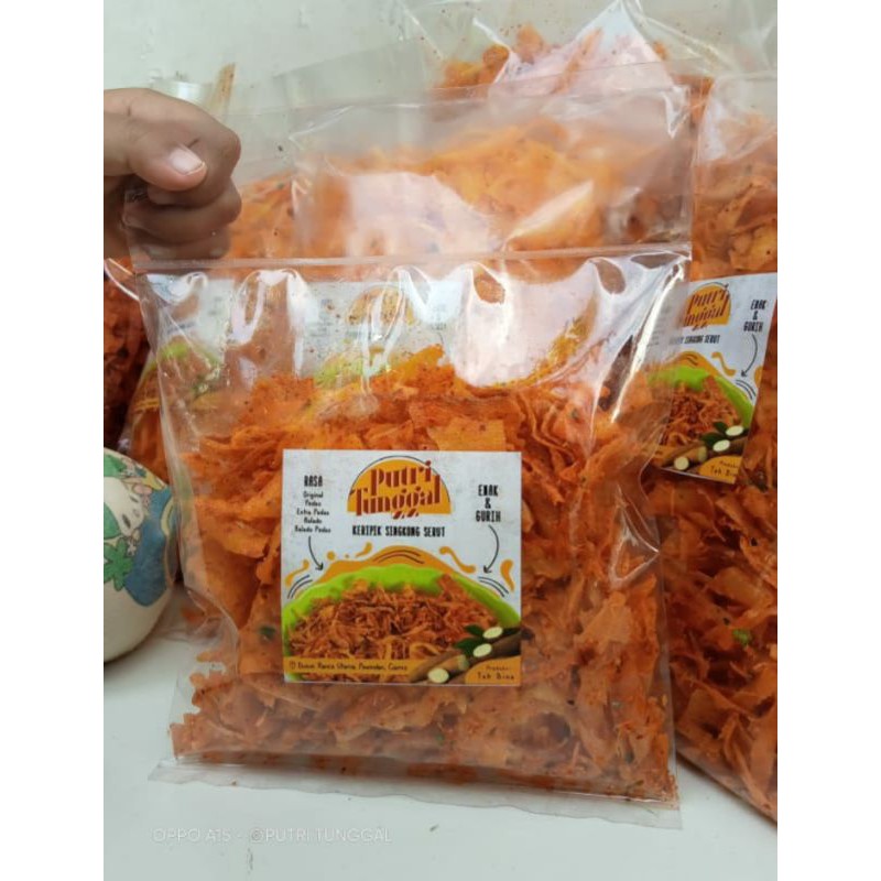 

keripik singkong serut daun jeruk by Dina 100gr