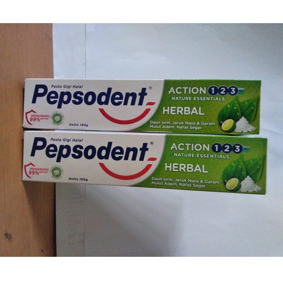 Aneka Pepsodent Pasta gigi Complate 8Action Multi protection 65gr Melindungi dari pertumbuhan gigi