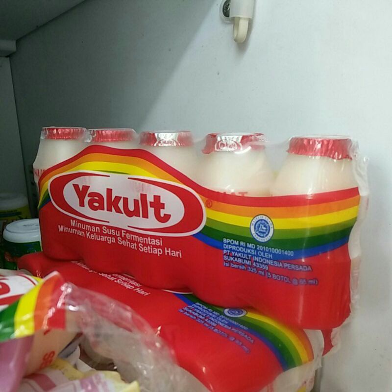 

isi 5pc yakult minuman susu fermentasi