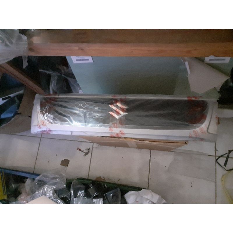 grill bemper depan futura 2011