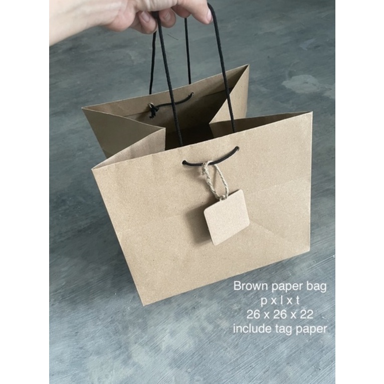 

(SIZE L) BROWN PAPER BAG + PAPER TAG , (26 x 26 x 22 cm) kantong kertas gift box