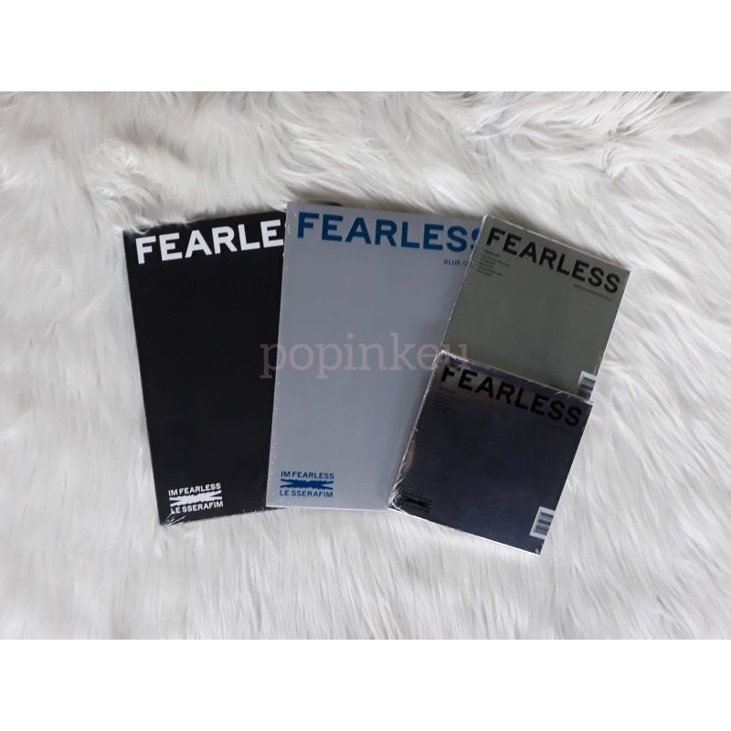 [READY STOCK] LE SSERAFIM 1ST MINI ALBUM - FEARLESS (SEALED + POSTER)