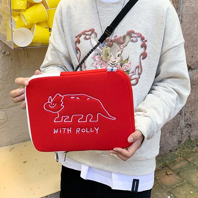 Sleeve Pouch Sarung Tas Bag Case Ipad Tab Tablet Macbook Air Pro Laptop Asus Acer Lenovo HP Huawei 11 12 13 14 15 inch Motif Gambar Dinosaurus Warna Merah Lucu Cute Murah Korean Model