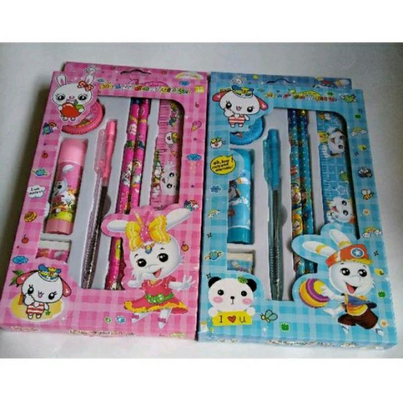 

PAKET ALAT TULIS SET KARTUN/ ALAT TULIS ANAK SEKOLAH