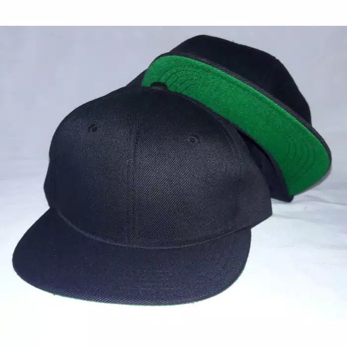 Topi snapback polos hitam based hijau