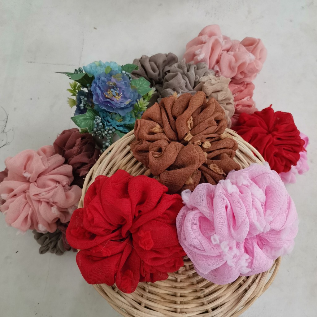 Scrunchie Hijab Ikat Rambut Cempol Rambut Medium Dan Mini