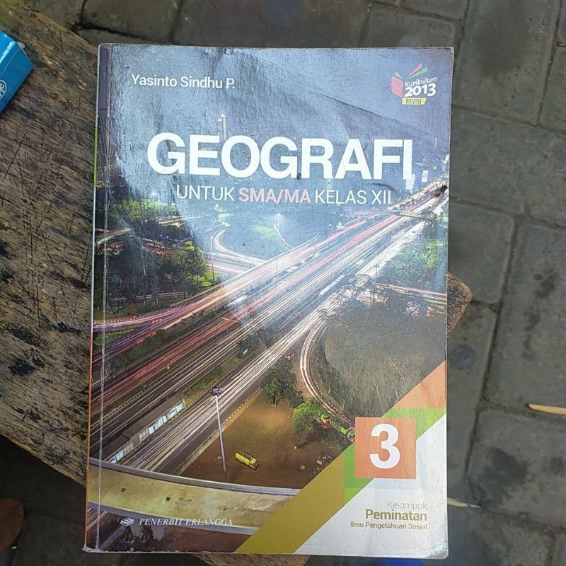 GEOGRAFI SMA KELAS XII  / Original