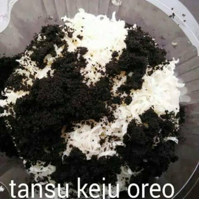 

TANSU SUSU KEJU OREO