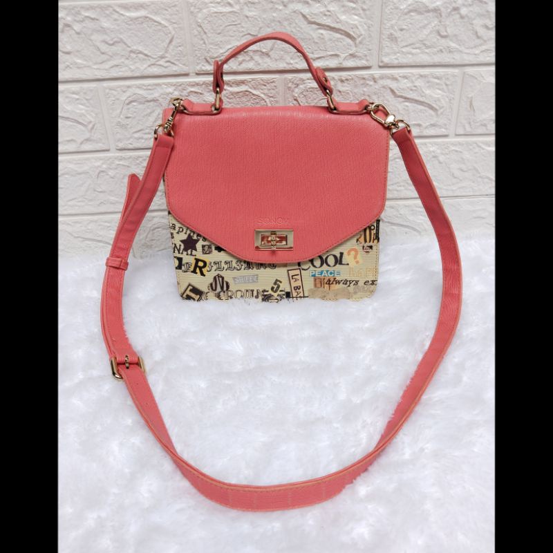 Tas Sonovi Arts Peach Slingbag Branded Preloved Second Seken