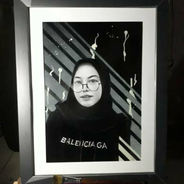 

Lukis wajah ukuran 40×60cm full bingkai fibber