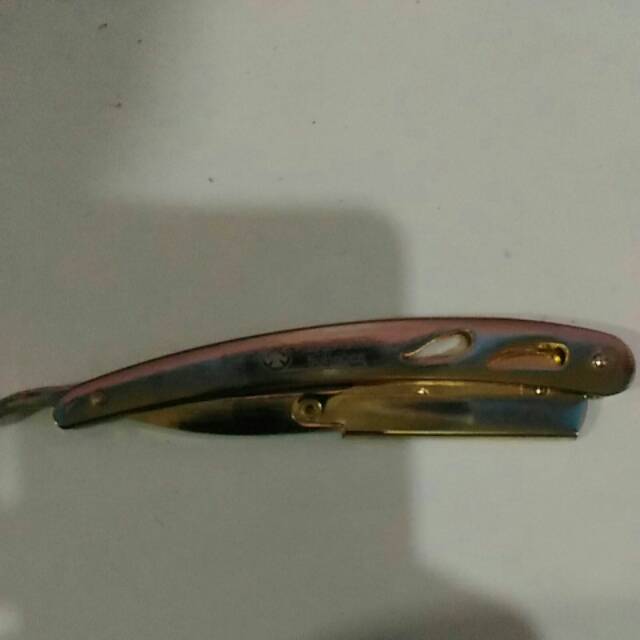 Razor/alat penipis rambut