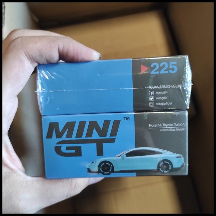 Mini Gt 225 Porsche Taycan Turbo S Frozen Blue Metallic