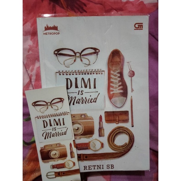 

PRELOVED NOVEL DIMI IS MARRIED BY RETNI SB