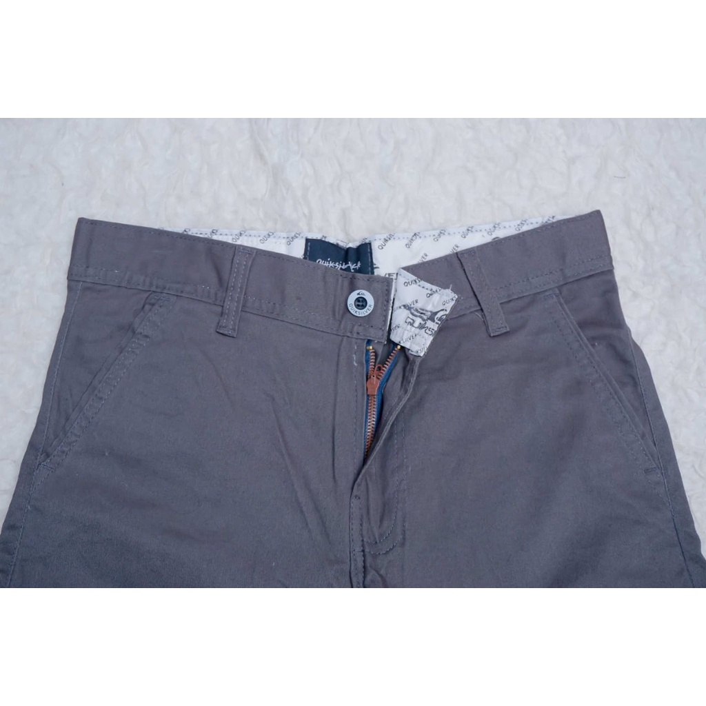 Celana Chino Panjang Abu Abu Pria Distro Quiksilver Premium