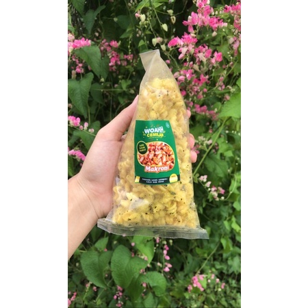 woahhcemilan/aneka cemilann/makanan ringan/keripik/basreng/makaroni/jajanan/ukuran sedang-Mkroni spral asin