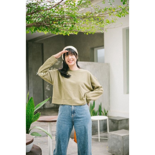 ZANO BASICS Sweater Crop Hijau Gradie