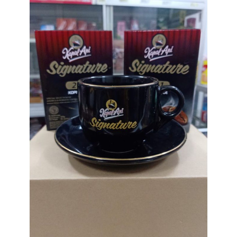 

10saset kopi kapal api sinagture kopi dan gula+lepek+cangkir