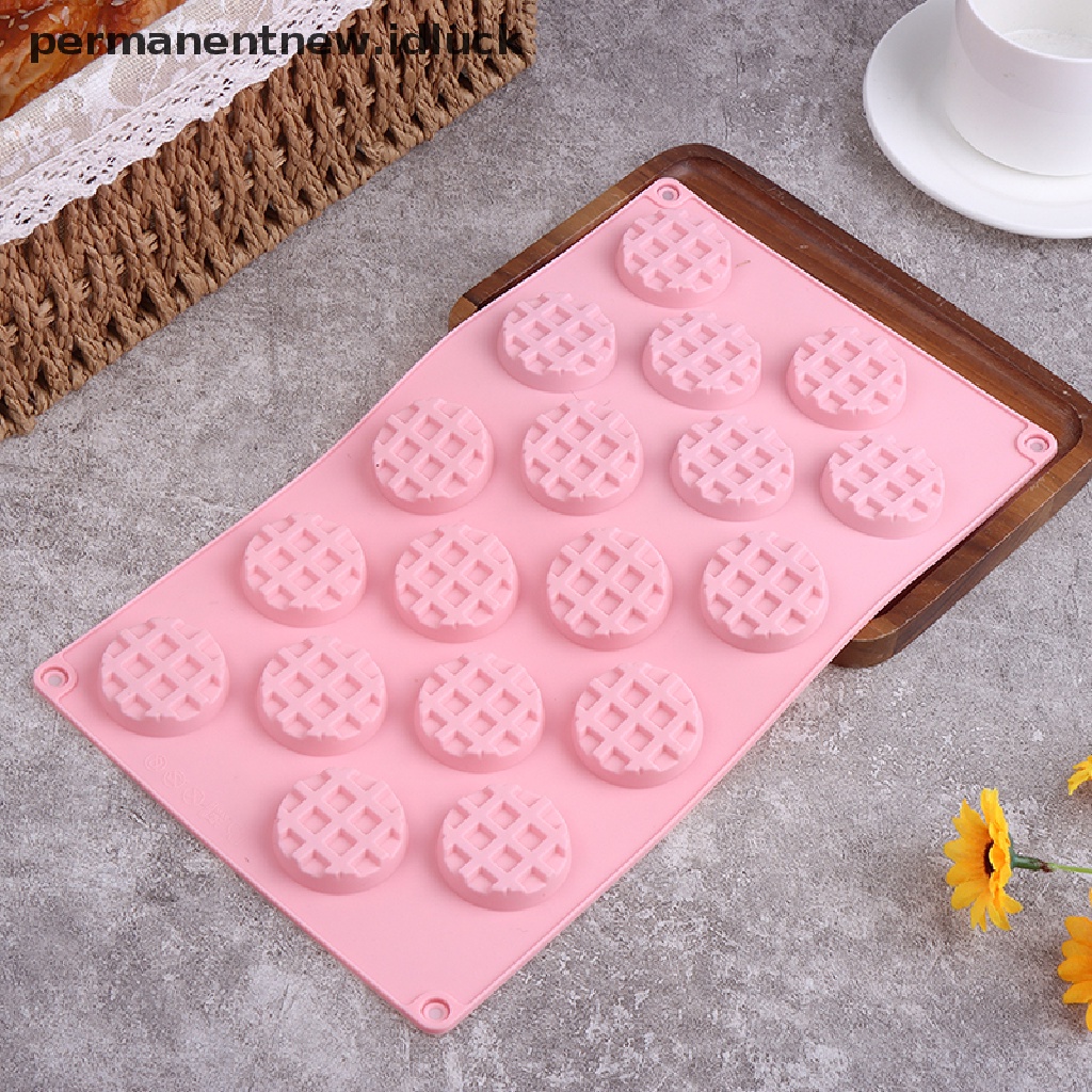 Cetakan Waffle / Cokelat / Kue Bentuk Kotak 18 Lubang Bahan Silikon