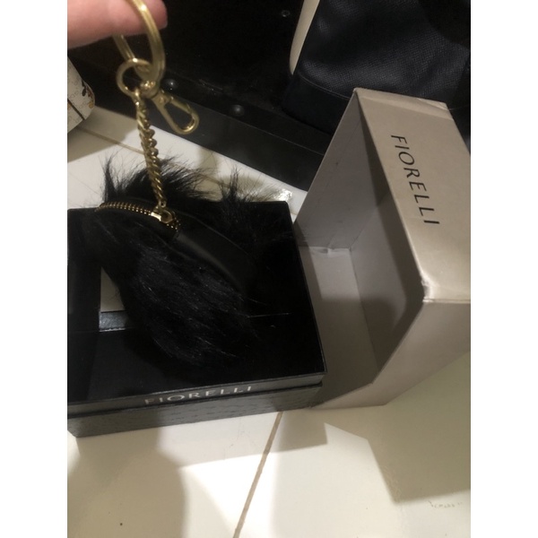 Dompet kunci bulu Fiorelli
