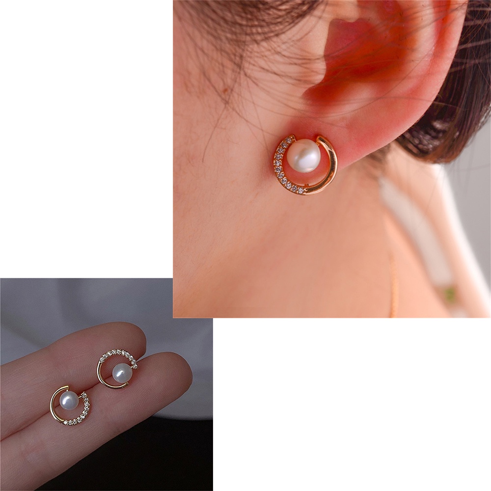 Anting Tusuk Gantung Wanita Desain Geometri Hias Mutiara + Berlian Gaya retro Untuk Hadiah