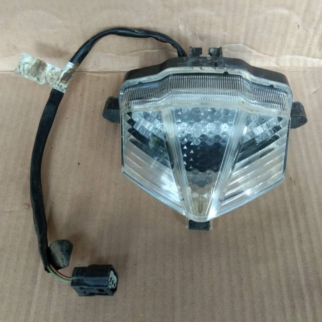Stop Lamp lampu rem belakang Cbr 150 R original