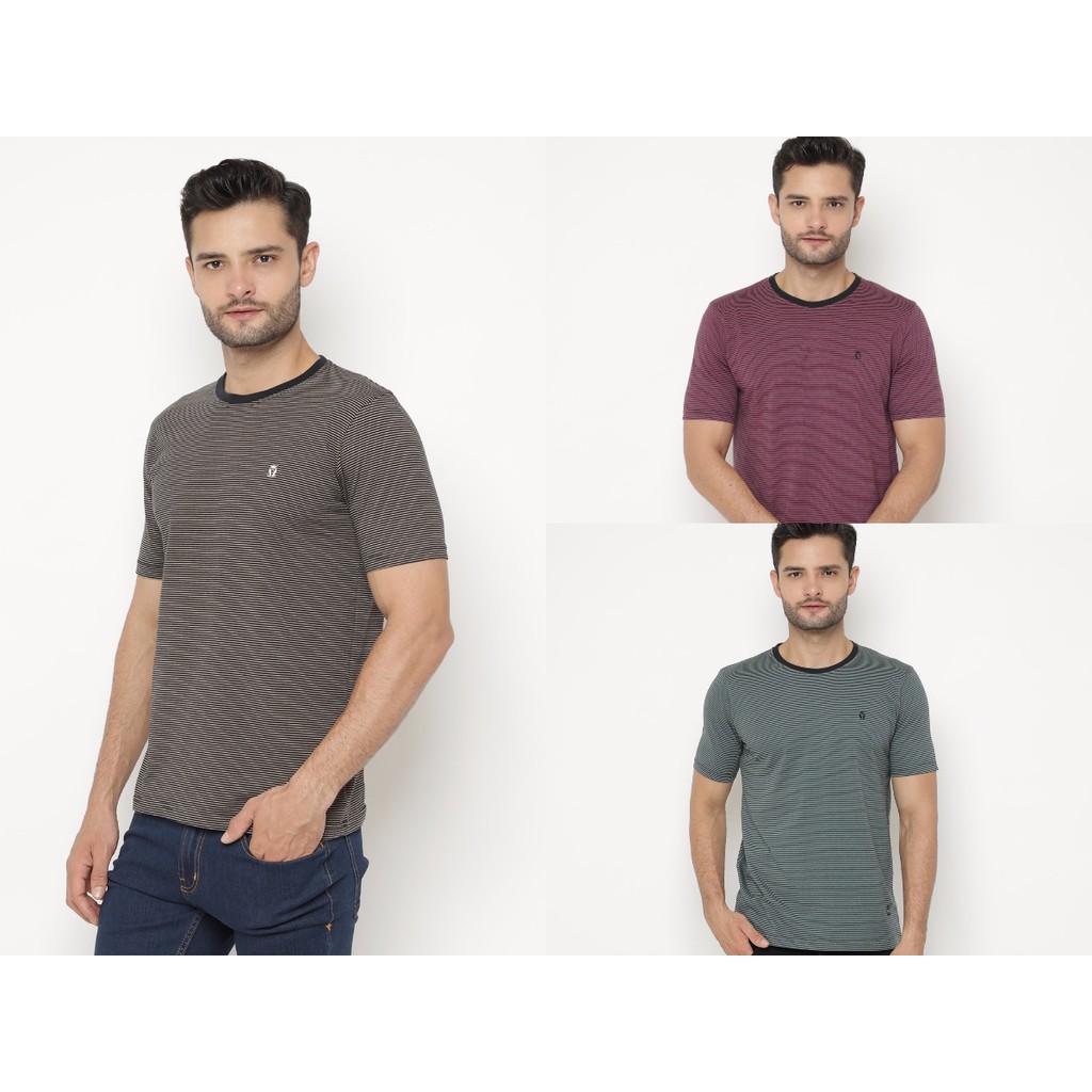 

AXTON Kaos / T-Shirt Pria Stripe Katun Salur Tipis #XOM002