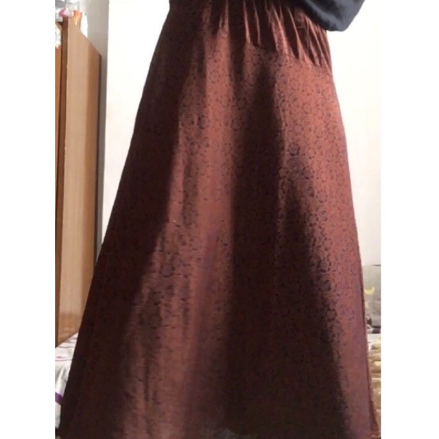 Thrift Preloved Rok batik coklat payung full karet slot sabuk