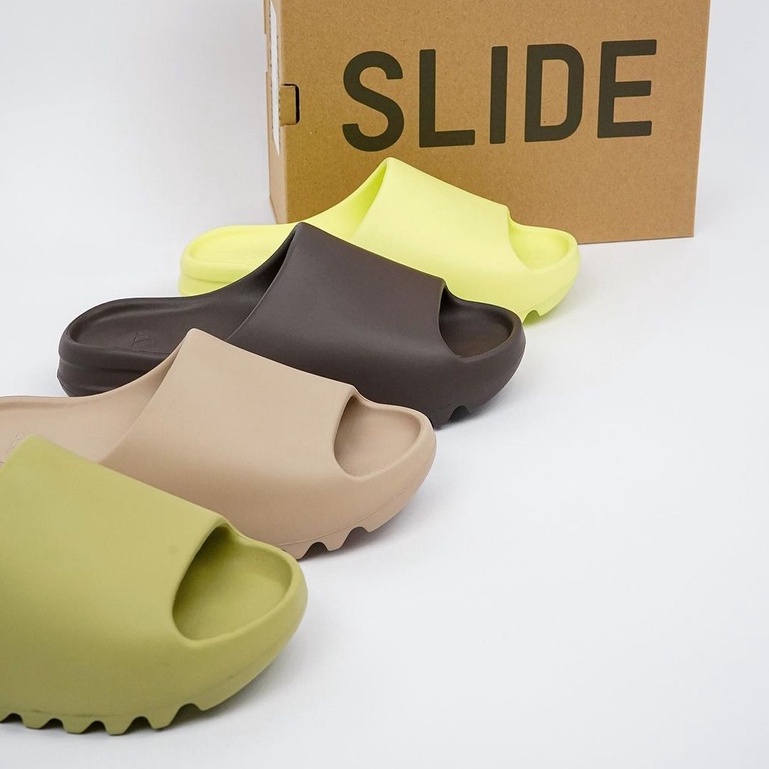 Adidas Yeezy Slide Soot