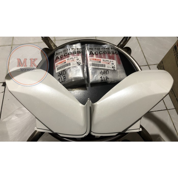 Kantong Panel Inner Putih Kanan Kiri Yamaha Xeon Karbu RC ORI YGP 44D original yamaha