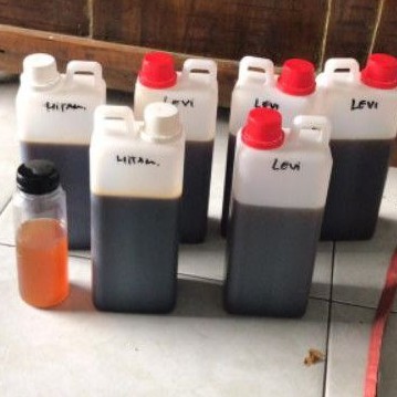 

Madu murni klanceng 1kg berat bersih madu