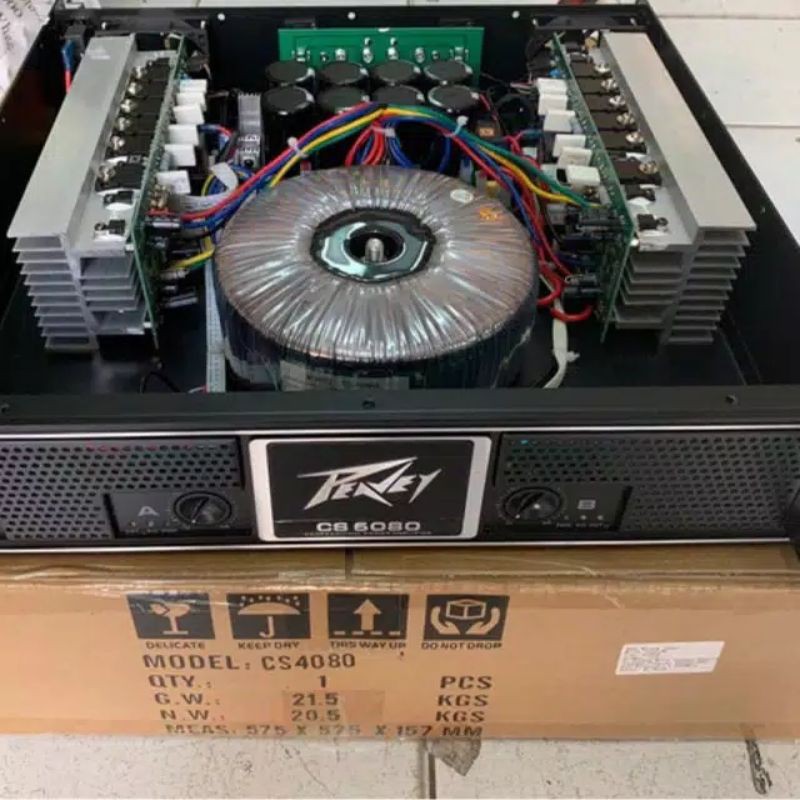 Power amplifier Peavey CS 6080 Peavey power amplifier
