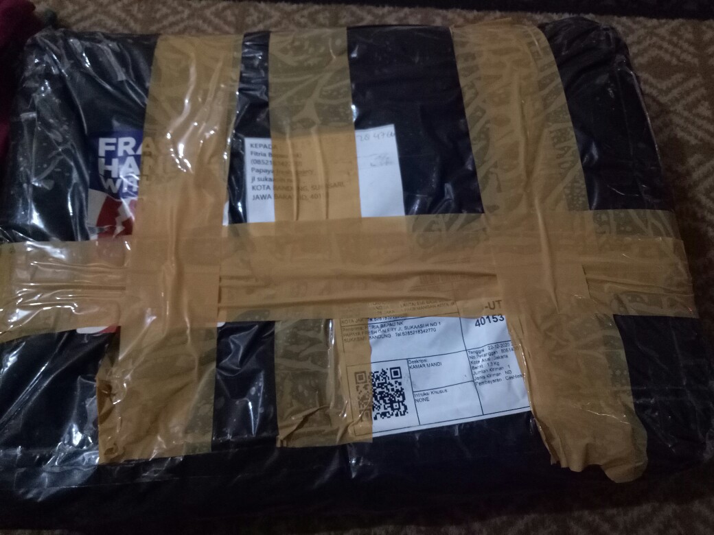 Promo Gift Box Couple 2pcs Handuk Dewasa