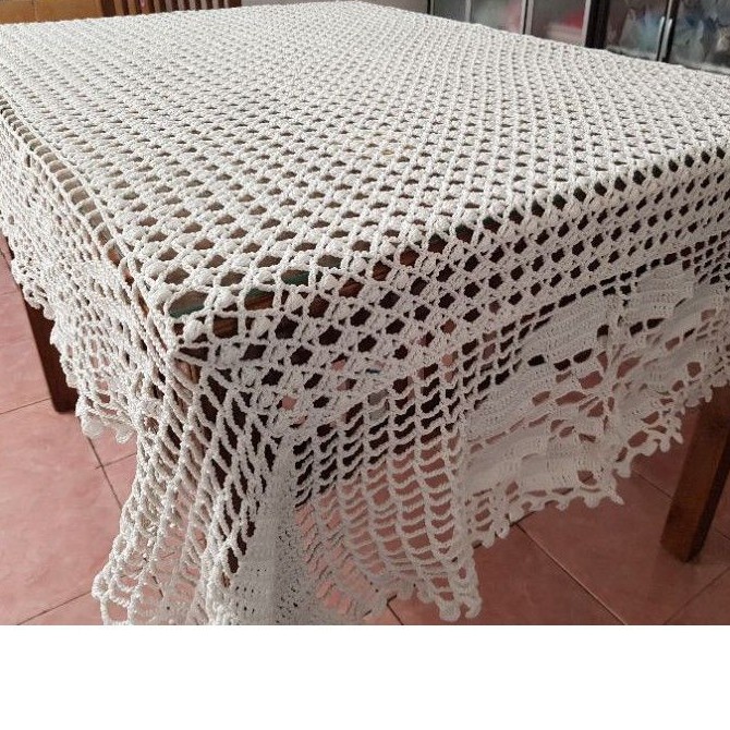 Taplak Meja Makan Rajut