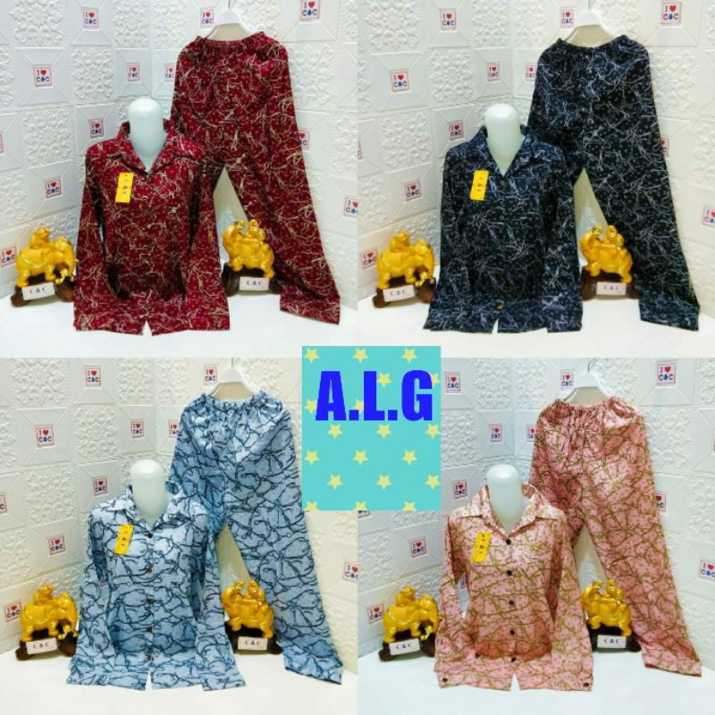 STELAN WANITA WANSET MOTIP KEKINIAN