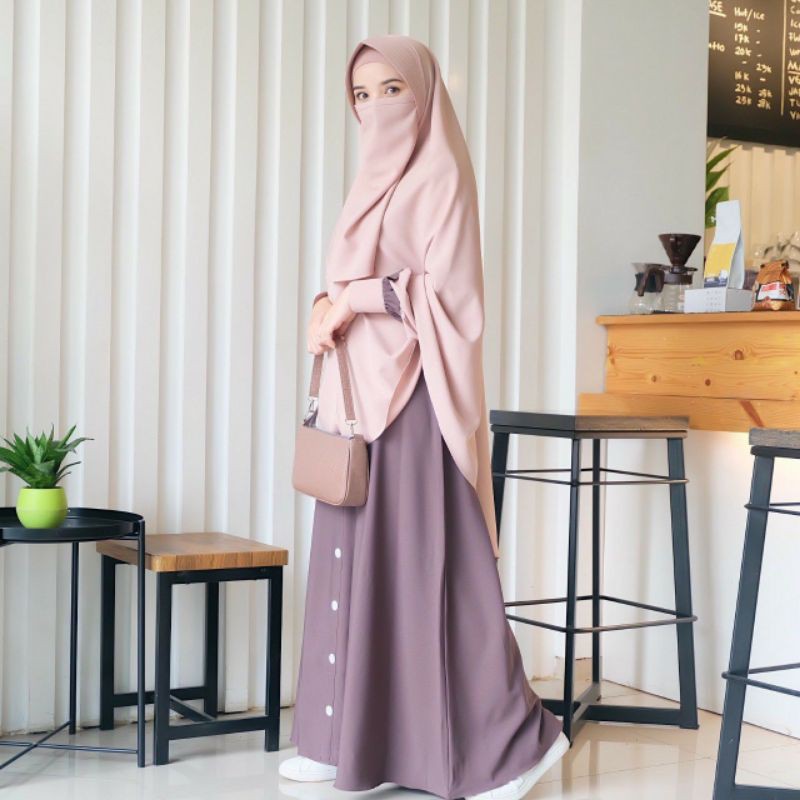 Gamis KANCING PUTIH (free cadar)//moscrepe premium/ by glf...