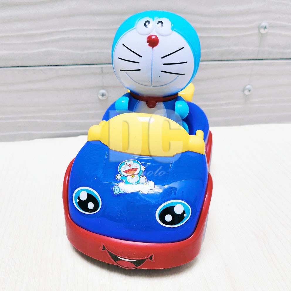 Mainan Anak Doraemon Music Car | Mobil Doraemon Musik Bump &amp; Go | Ada Lampu &amp; Musik | Mobil-mobilan