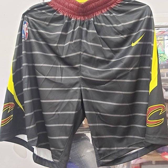 Celana Basket Cleveland Cavaliers