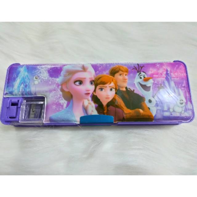 

Tempat pensil Frozen (magnet)
