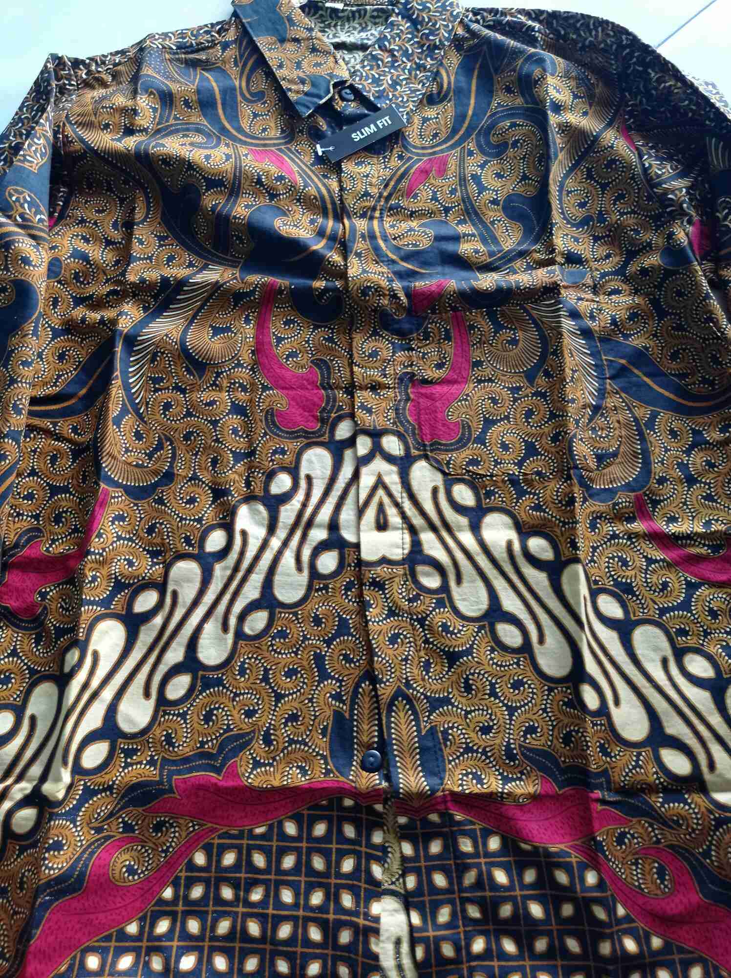 Kemeja Batik Slimfyt Khas Butik Pria Lengan Panjang