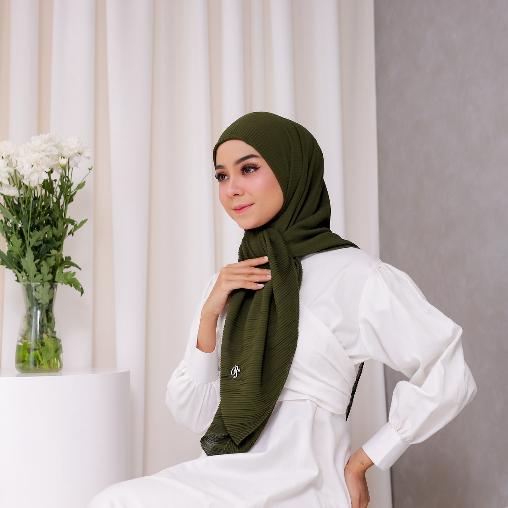 Radwah - Square Plisket - Hijab Square