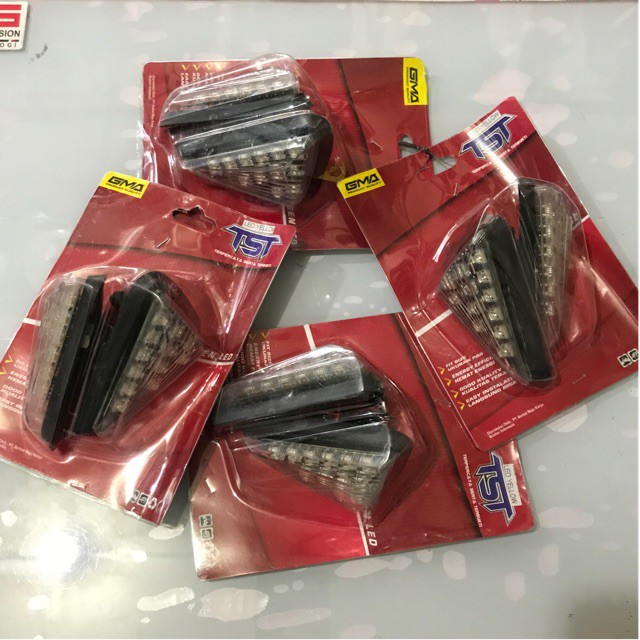 Sen Tempel Segitiga LED Universal Buat R15 V3/Cbr150r/Gsx150/Ninja250 Karbu/Ninja250 Rr Mono/R25