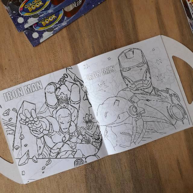 Buku Mewarnai Kecil Avangers