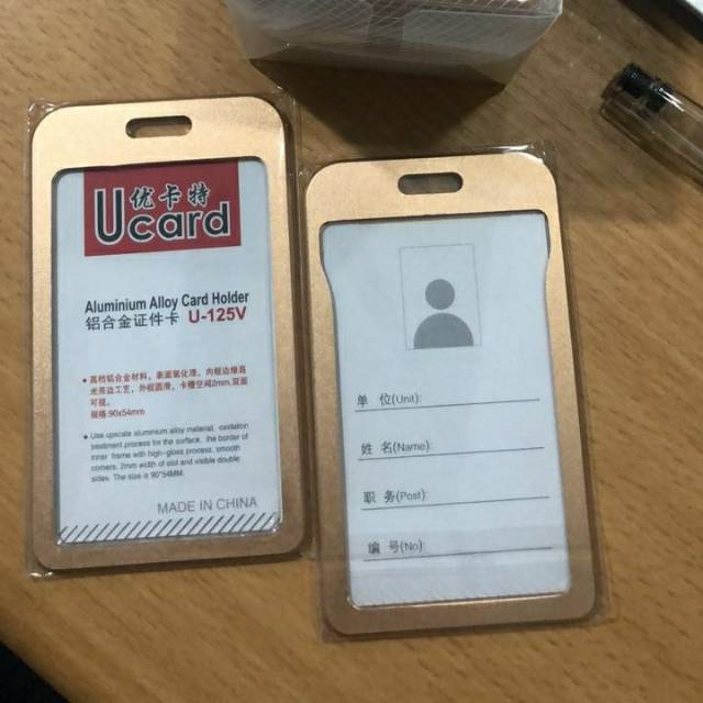 

Casing id card bahan almunium rose gold